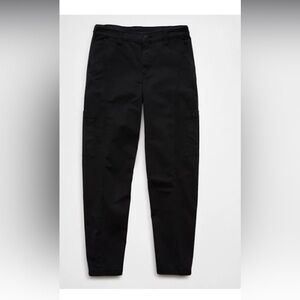 American Eagle Outfitters Stretch Black Barrel Cargo Pants — worn once!